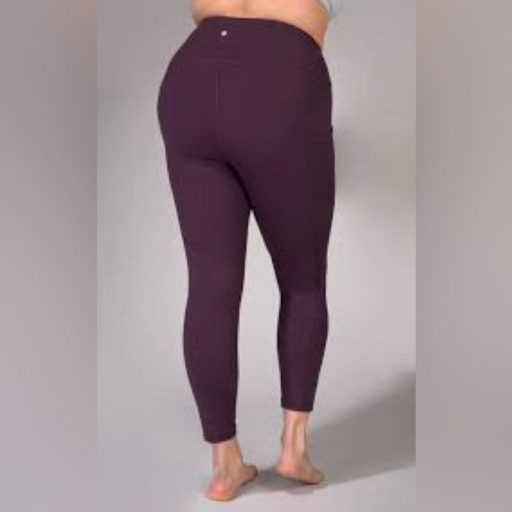 Yogalicious Luxe Dark Purple Leggings with Pockets